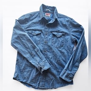 Wrangler Mens Button Up Size Medium